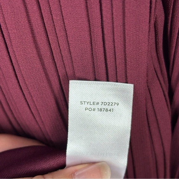 LULUS COMPELLING POISE BURGUNDY RED PLISSE CHIFFON CUTOUT SLEEVELESS MAXI DRESS - Picture 13 of 15